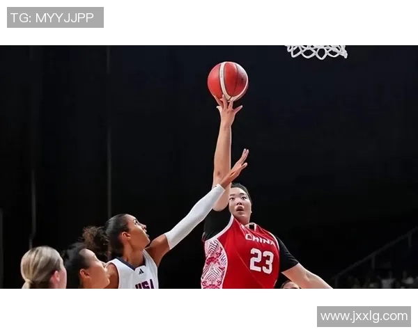 塞尔维亚女篮迎战美国女篮强强对决引发全球关注与期待 塞尔维亚女篮迎战美国女篮强强对决引发全球关注与期待